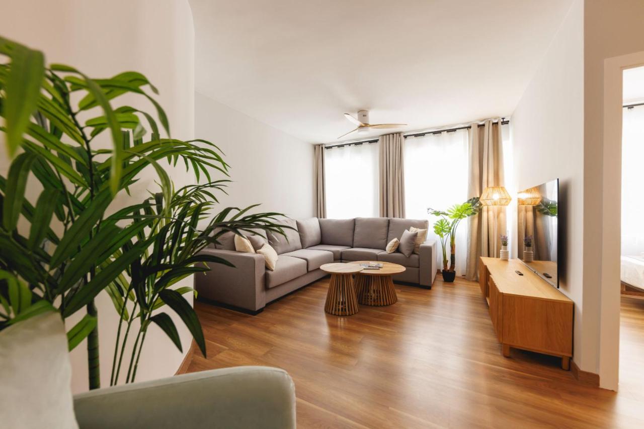Bravissimo Figuerola, Spacious 3-Bedroom Apartment Girona Exterior foto