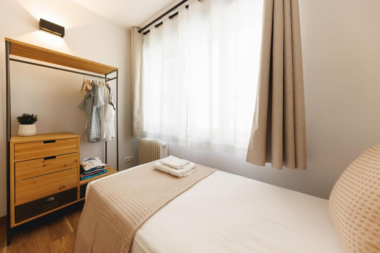 Bravissimo Figuerola, Spacious 3-Bedroom Apartment Girona Exterior foto