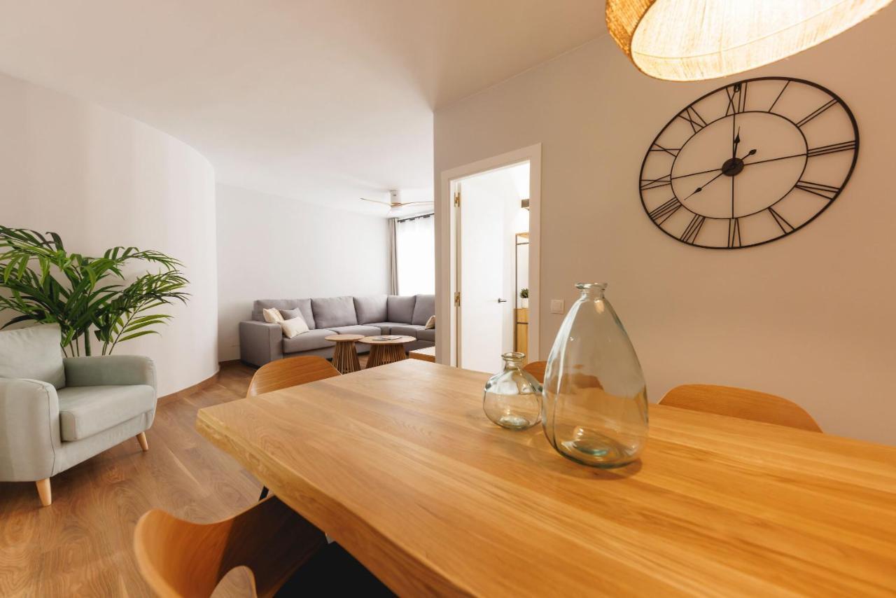 Bravissimo Figuerola, Spacious 3-Bedroom Apartment Girona Exterior foto